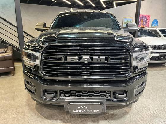RAM 3500 6.7 I6 TURBO DIESEL LARAMIE NIGHT EDITION CD 4X4 AUTOMÁTICO RAM 3500 6.7 I6 TURBO DIESEL LARAMIE NIGHT EDITION CD 4X4 AUTOMÁTICO